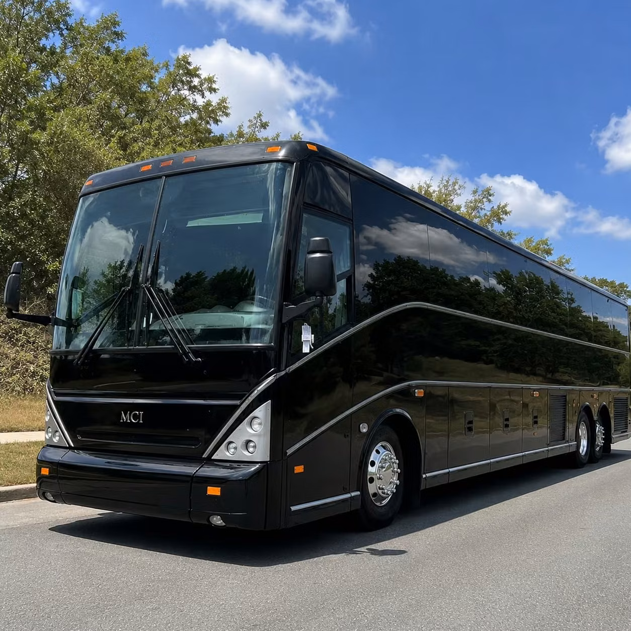 shuttle your team between redstone arsenal and cummings research park with ease