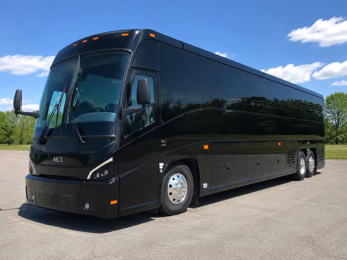 wedding guest shuttle bus rentals in huntsville alabama